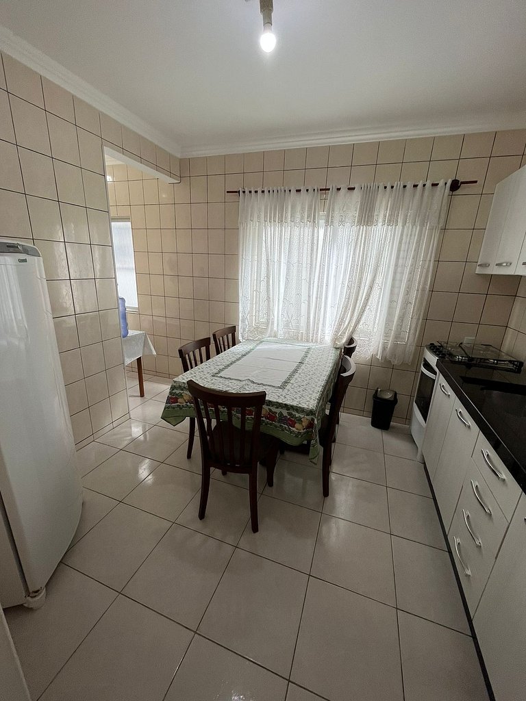 Apartamento 02 Dormitórios - Balneário Camboriú - SC - Diári