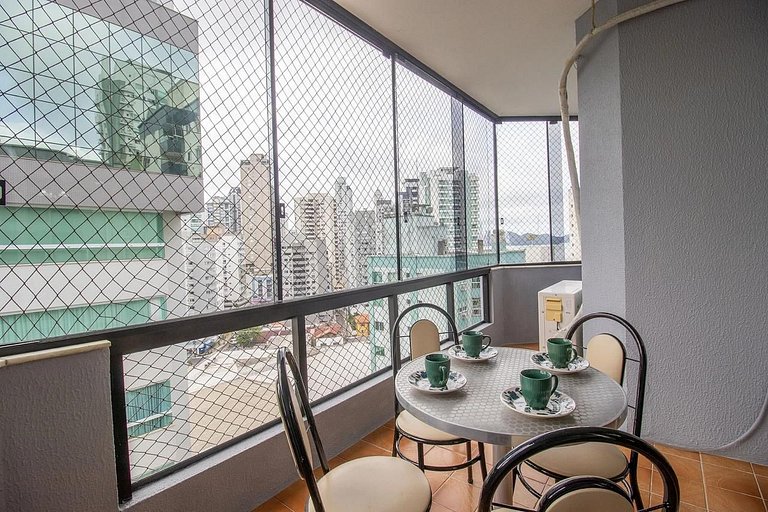 Apartamento 03 dormitórios Quadra Mar - Balneário Camboriú -