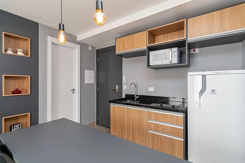 Studio Central em Andar Alto - Diárias a partir de R$ 69,90